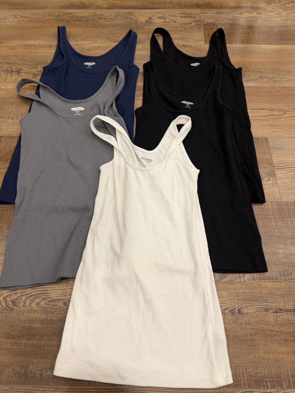 Mixed Colors Rib Tank Tops - Pack of Women’s Layering Tanks size xsmall women’s